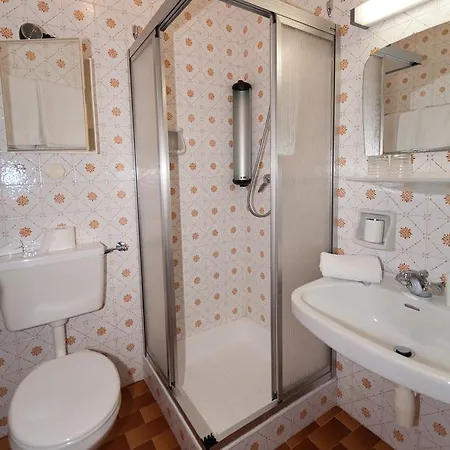 Haus Christian Bed & Breakfast Nova Levante
